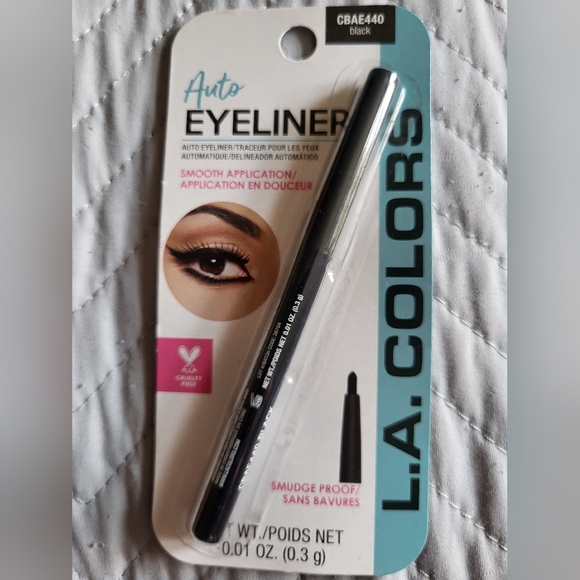 L.A. Colors Auto Eyeliner - Deep Black - Picture 1 of 2
